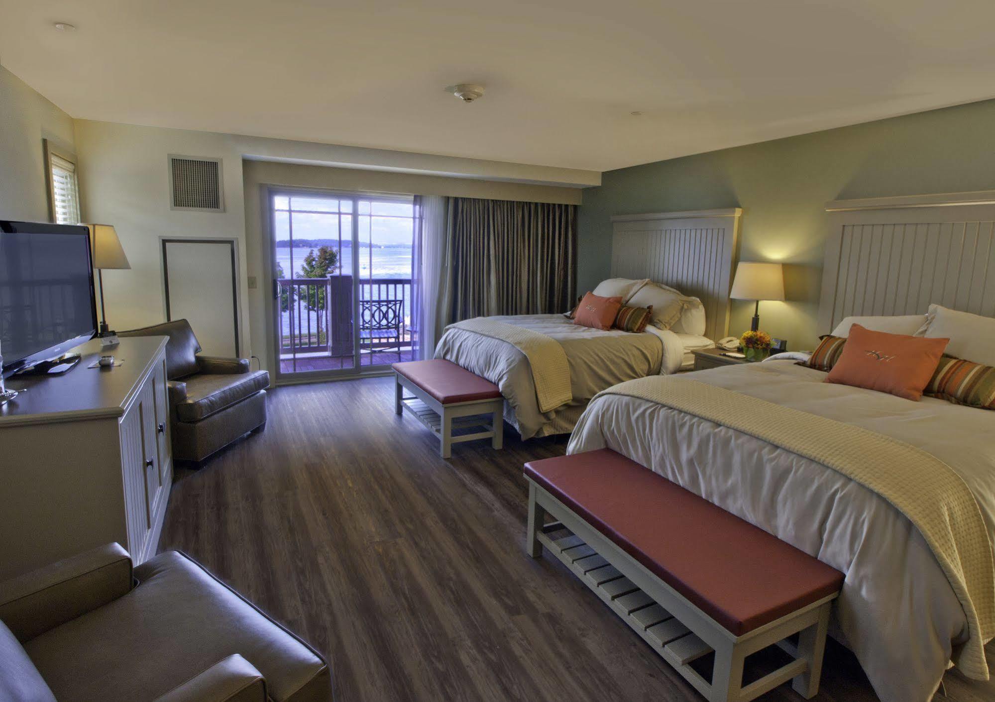 1000 Islands Harbor Hotel Клейтън Екстериор снимка